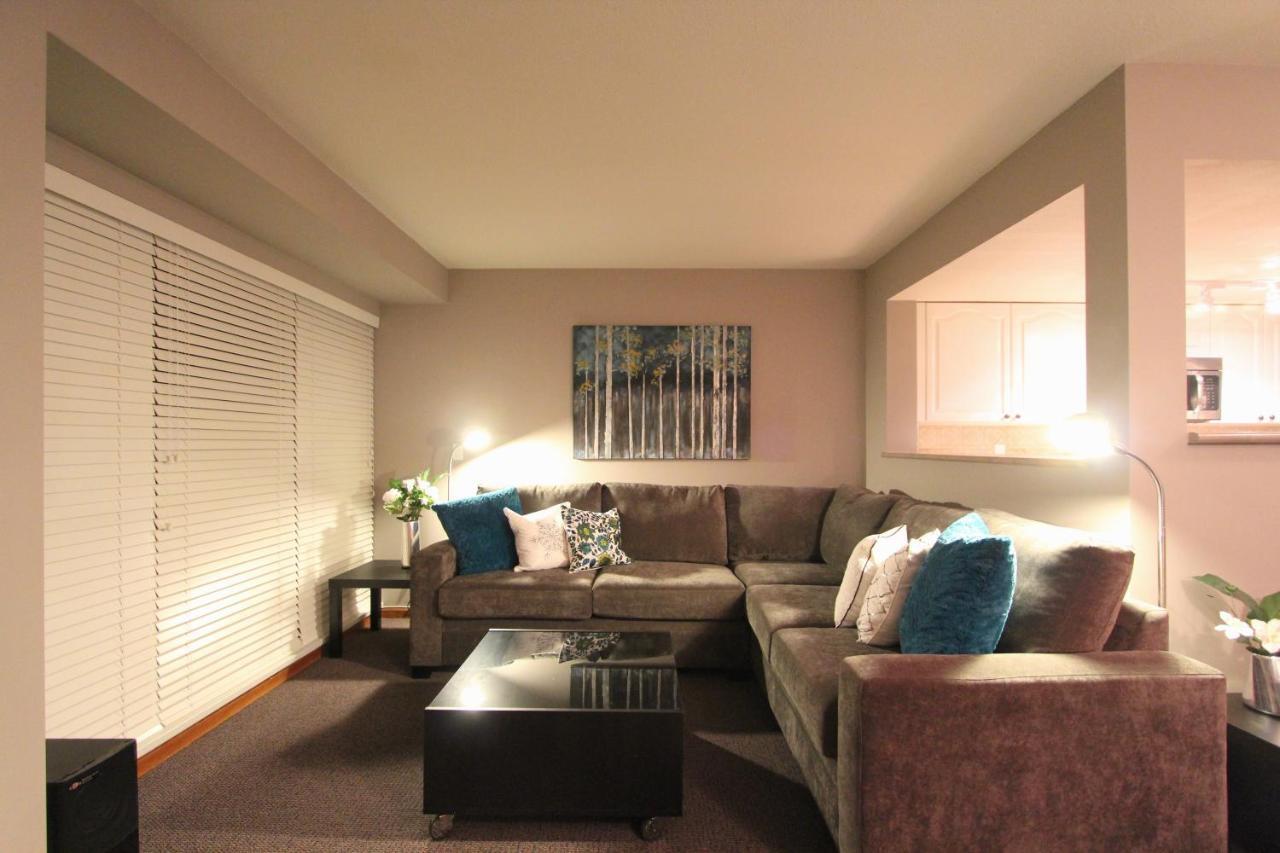 Sunpath Condos By Whistler Retreats Room photo